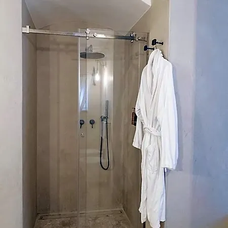 Dimora Graziana 1909 Bed & Breakfast 4*